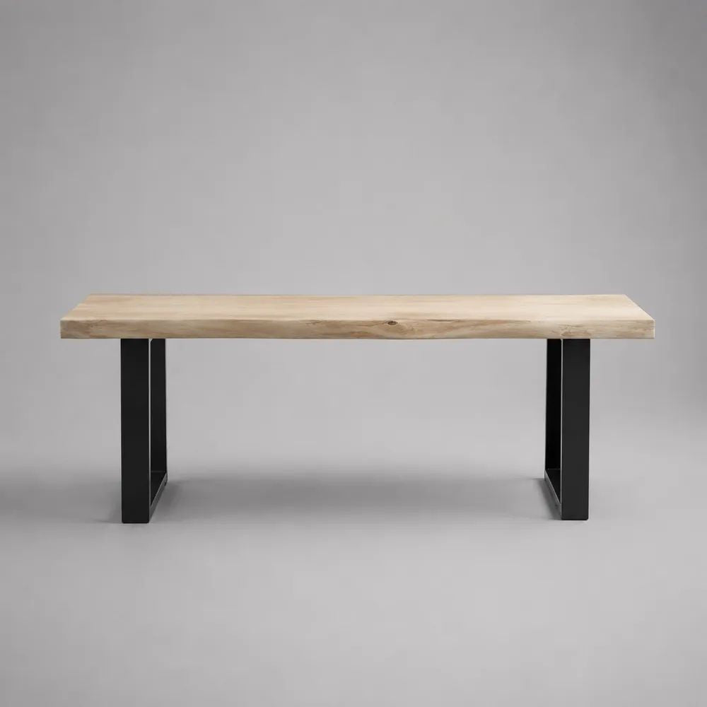 Tavolino rettangolare in legno massello e acciaio, naturale e nero, 110 × 50 × 40 cm